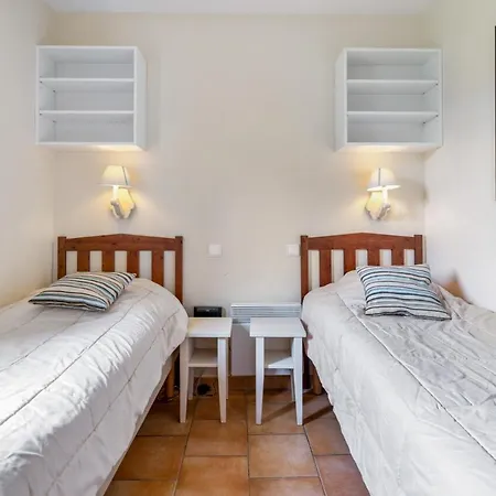 La Du Golf - Maeva - 2 Pieces 4 Personnes - Confort Mae-5444 *